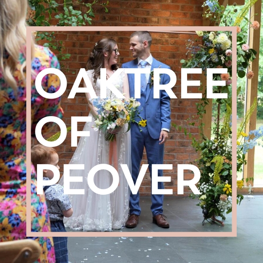 couple in ceremony at Oaktree of Peover cheshire