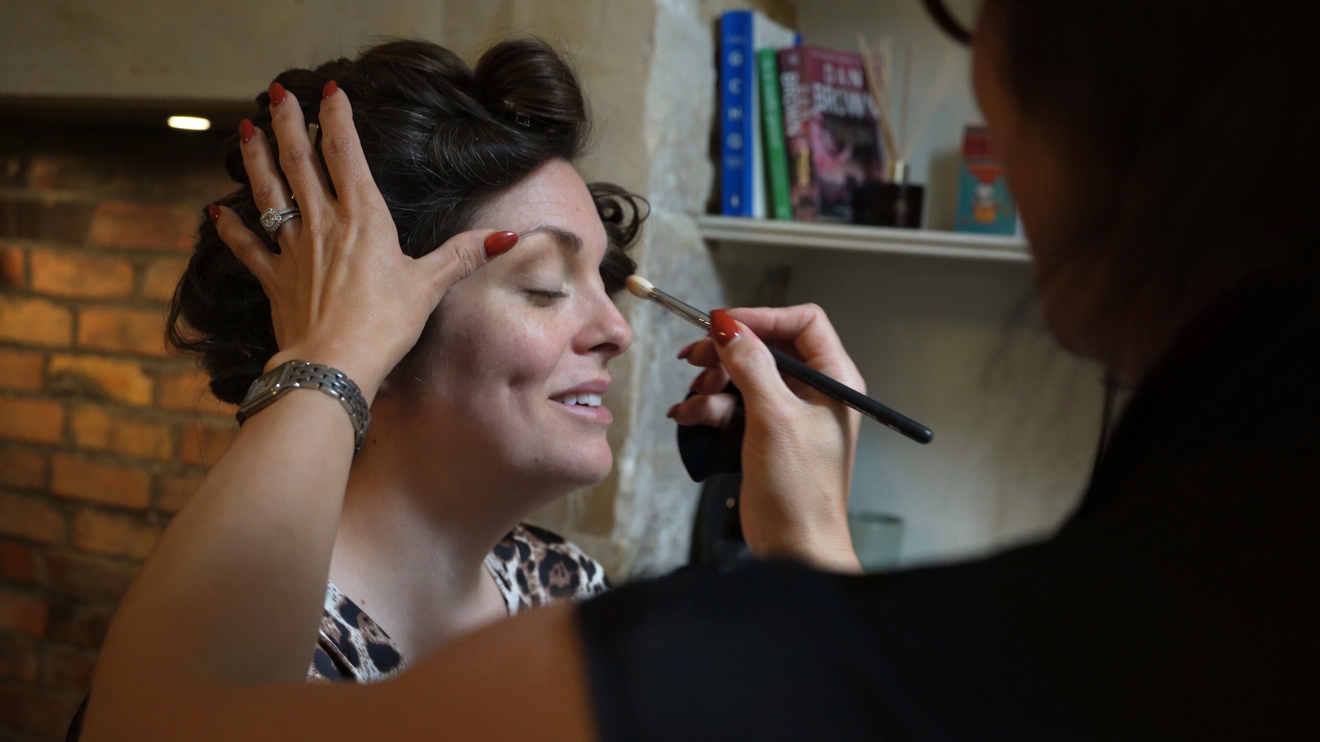 Makeup artist Adie creates bridal eye makeup in Bath